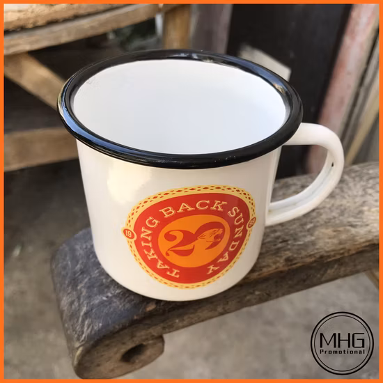 Canecas de metal esmaltado personalizadas